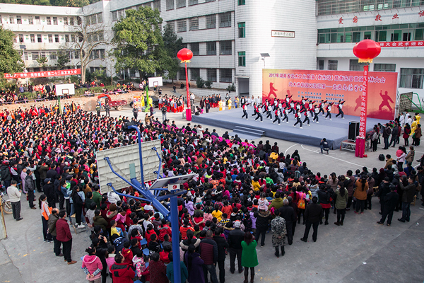 武林大会：武术进校园巡演第三站—尚德学校