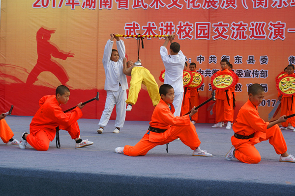 武林大会：武术进校园巡演第三站—尚德学校