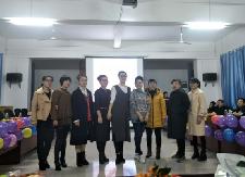 南湾乡举办“三八”联欢晚会