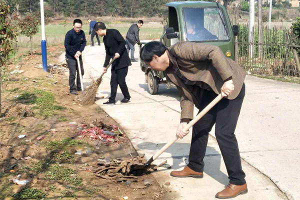 集中清扫日：单位、乡镇纷纷行动