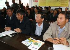 县移民局在江坪村举办移民农业实用技术培训班