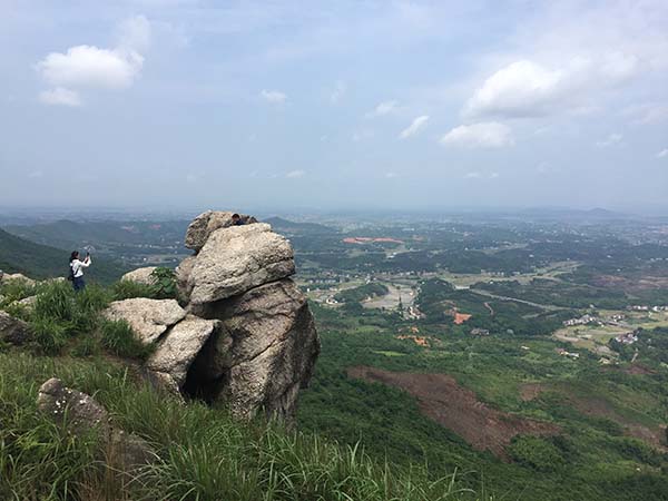 美丽衡东：神奇的鸡公岩