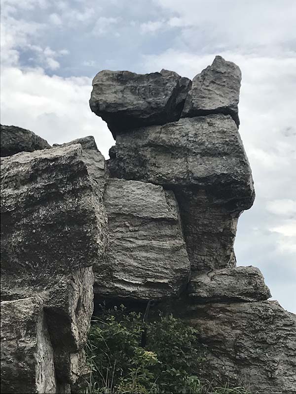 美丽衡东：神奇的鸡公岩