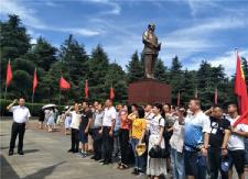 县委政法委赴韶山开展庆“七一”主题党日活动