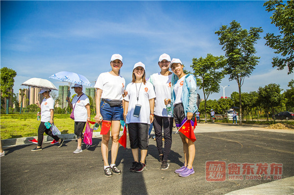 “健康湖南”全民运动会：我县 4000余人参加 “太同兴杯”健康走