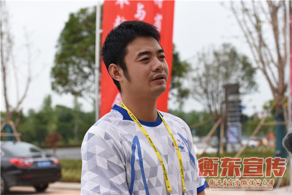 【组图】"羽"你共精彩：7日比赛掠影