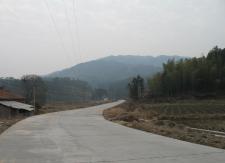 杨林寺门前至江东水库公路拓宽硬化竣工通车