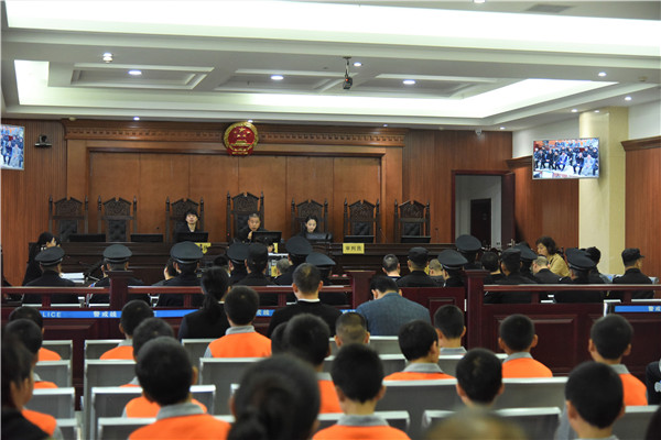 我县公开宣判首批黑恶势力犯罪案件