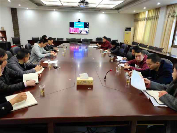 县信访局组织学习信访业务大讲堂第一课