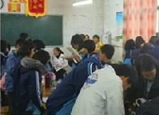 县九中举行课改标杆课决赛