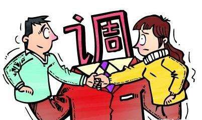 县法院多措并举化解纠纷