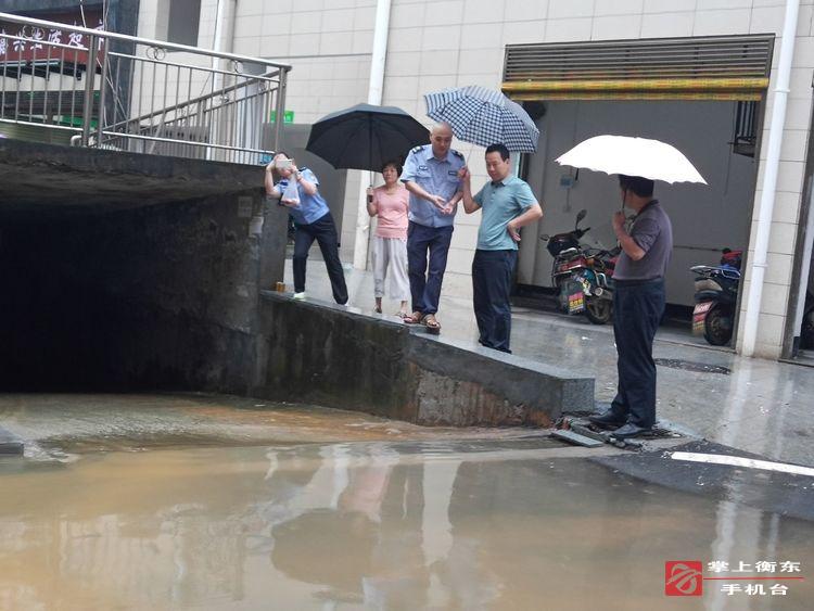 【迎战强降雨】县商务和粮食局部署市场防汛救灾工作