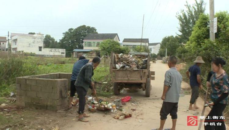 【万众一心　重建家园】县农业局检查人居环境整治工作