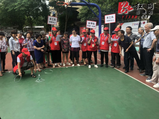 党建领航 霞光社区组织开展老年趣味运动会