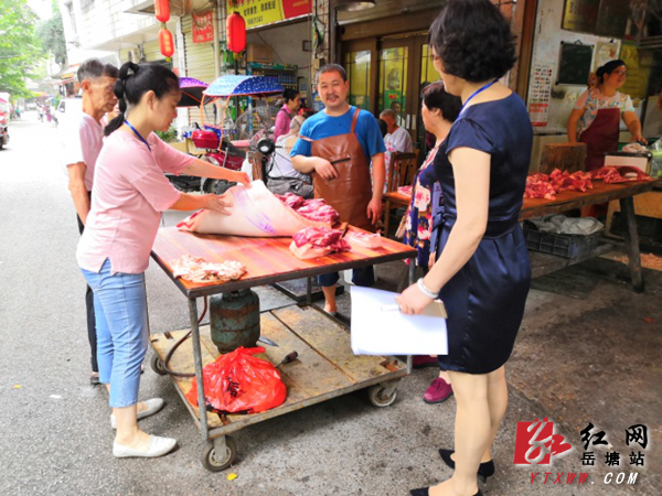 長城社區(qū)開展豬肉市場中“白板肉”排查行動