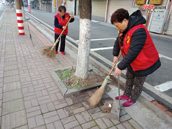 半邊街社區(qū)：黨群同心聚合力 齊心協(xié)力護(hù)家園