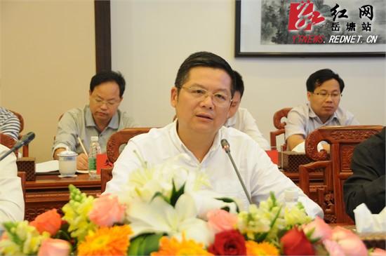 蔡建和带队到岳塘盘龙现代农业示范园现场办公