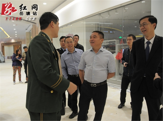 王永红带队调度华隆步步高二期正式运营启动筹备工作