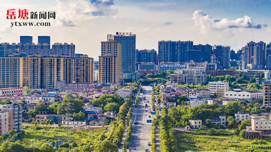 岳塘区:风劲帆满图新志 砥砺奋进正当时